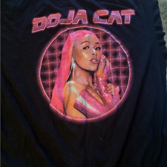 Doja Cat Graphic Tee - Picture 1 of 4